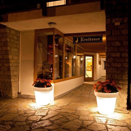 Residence Le Grand Chalet Courmayeur Zewnętrze zdjęcie