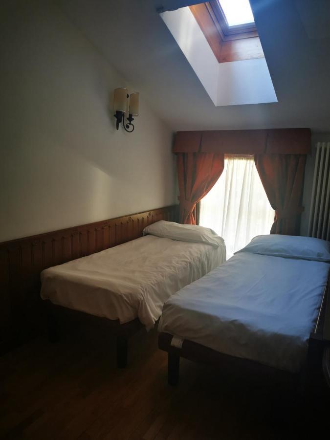 Residence Le Grand Chalet Courmayeur Zewnętrze zdjęcie
