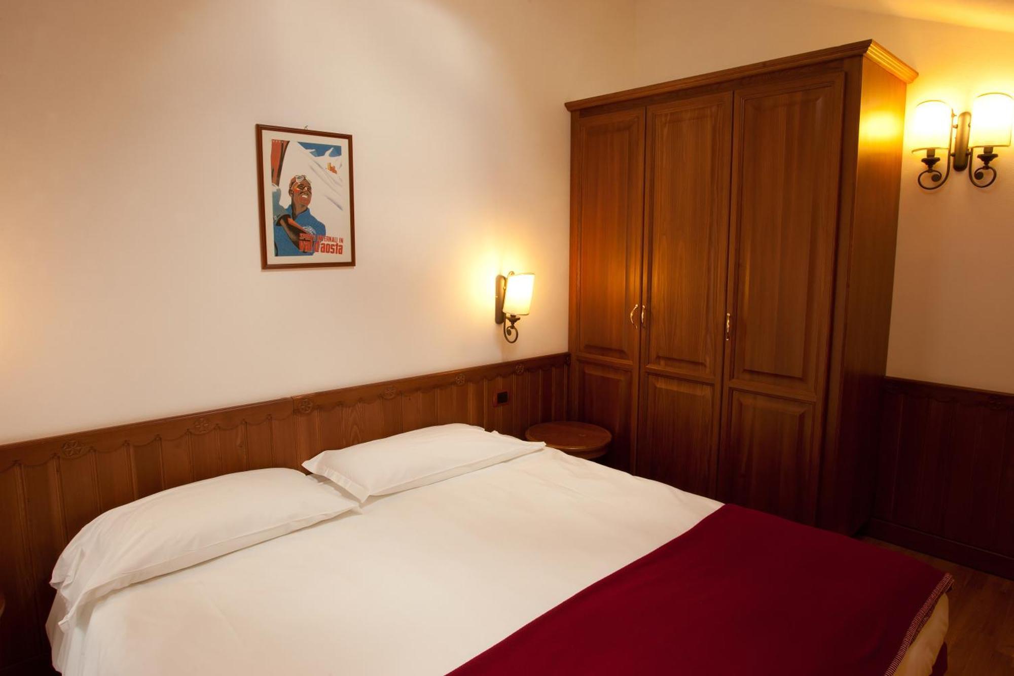 Residence Le Grand Chalet Courmayeur Zewnętrze zdjęcie