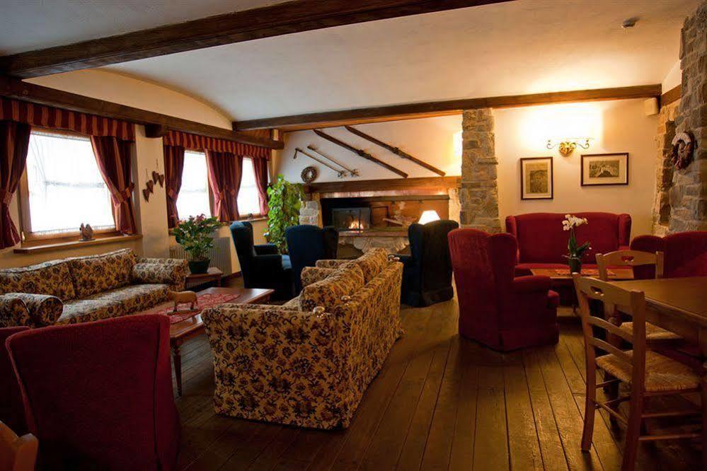 Residence Le Grand Chalet Courmayeur Zewnętrze zdjęcie